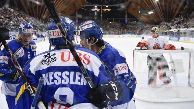 La joie des Grisons après le 3-2 signé Marc Wieser. [Gian Ehrenzeller]