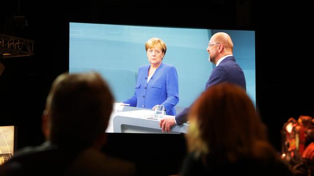 La chancelière allemand Angela Merkel (CDU) affronte son rival Martin Schulz (SPD) lors d'un unique débat avant les élections législatives du 24 septembre. [AFP - Kay Nietfeld]