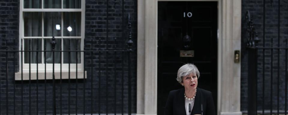 Theresa May s'est exprimée face à la presse au lendemain de l'attentat de Manchester. [AFP - Daniel Leal-Olivas]