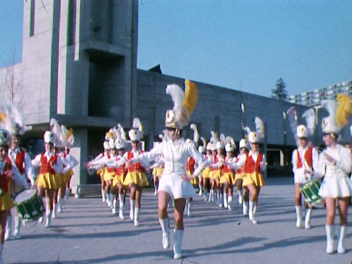 Les majorettes du Lignon à Genève en 1972. [RTS]