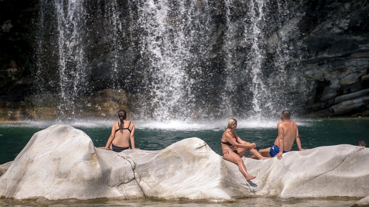 Les températures au Tessin ne devraient pas redescendre avant la fin de la semaine. [Ti-Press/Keystone - Pablo Gianinazzi]