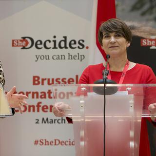 Les ministres néerlandaise et danoise du commerce et du développement de la coopération, à la conférence "She decides" à Bruxelles. [Virginia Mayo]