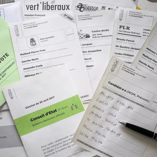 Un bulletin de vote pour le premier tour des élections cantonales vaudoises qui se tiennent le 30 avril 2017. [Keystone - Laurent Gilieron]