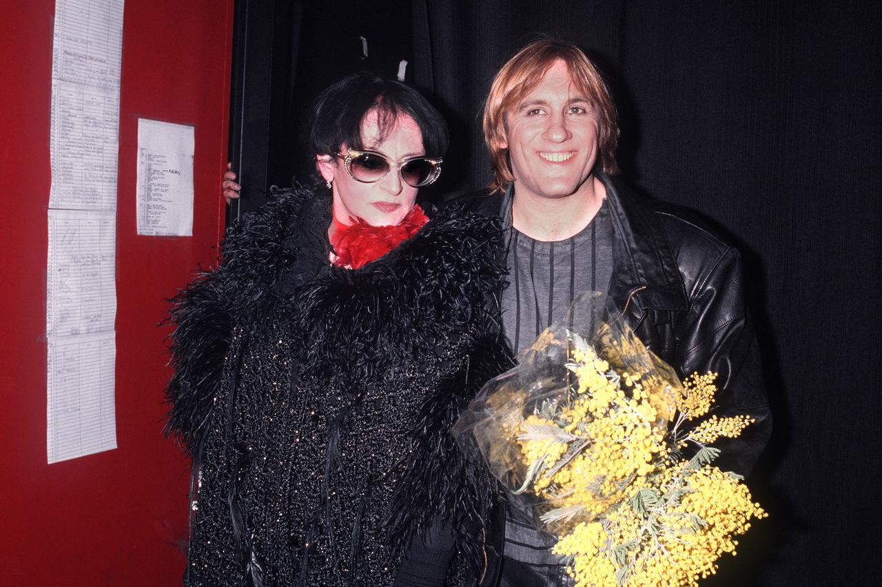 Barbara et Gérard Depardieu à Paris, le 20 février 1986. [AFP - DOMINIQUE AUBERT]