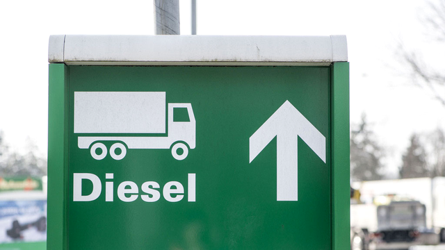 La part de sympathie face au diesel a fondu de près de moitié en Suisse. [Keystone - Christian Beutler]