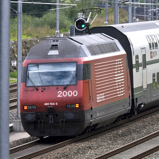 Un train Intercity circulant entre Olten et Berne (image prétexte). [Keystone - Gaëtan Bally]