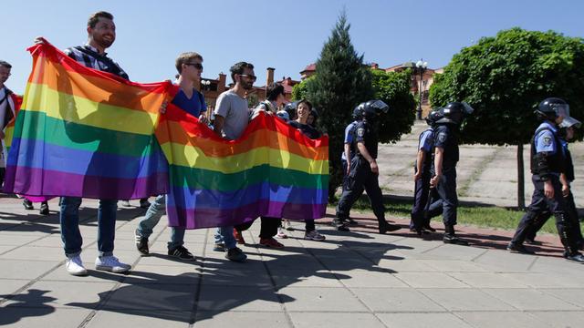 Une marche pour l'égalité en Ukraine en 2015. [AFP - Sergii Kharchenko - NurPhoto]