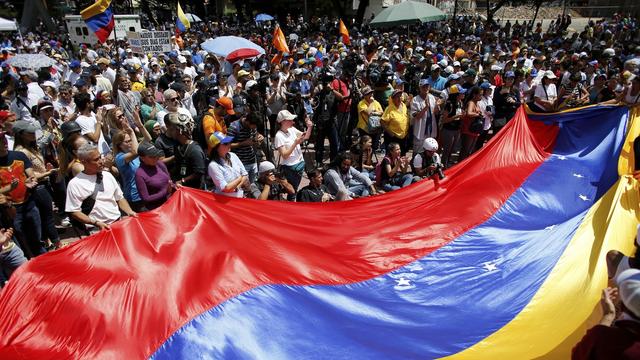 Manifestation contre le président Nicolas Maduro en août 2017 à Caracas. [AP/Keystone - Ariana Cubillos]