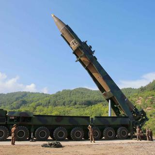 Un missile nord-coréen a survolé le Japon, une première depuis 2009. [Keystone - EPA/KCNA]