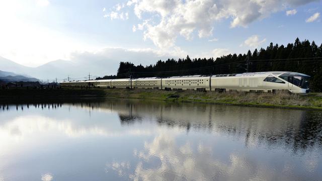 Le train le plus cher du monde. [Kyodo News via AP/Keystone - Yoshitaka Sugawara]