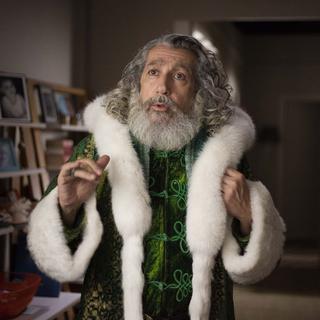 Alain Chabat joue le Père Noël dans "Santa & Cie". [DR - Nicolas Guiraud - 2017 LEGENDAIRE / GAUMONT]