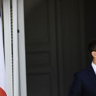 Emmanuel Macron réunit son gouvernement pour sonner la rentrée. [NurPhoto/AFP - Hristo Rusev]