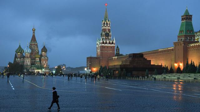 Si le Kremlin alimente le sentiment patriotique, les Russes se montrent toutefois plus critiques vis à vis des problèmes sociaux et économiques de leur pays. [DPA/AFP - Soeren Stache]