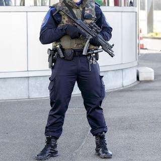 La Suisse veut muscler son arsenal de lutte anti-terroriste. [Keystone - Salvatore Di Nolfi]