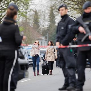 Rue bouclée après l'attaque de Dortmund le 11 avril. [keystone - Rolf Vennenbernd]
