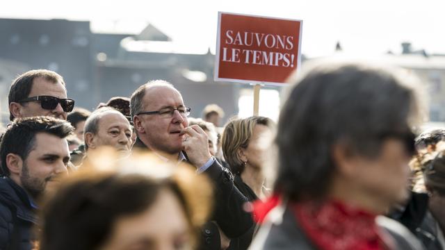 Plusieurs membres des autorités vaudoises avaient apporté leur soutien aux manifestants, le 02.02.2017 à Lausanne. [Keystone - Jean-Christophe Bott]