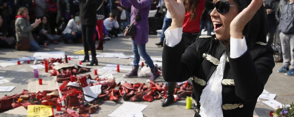 Des femmes font la grève de la faim depuis un mois dans le centre de Madrid pour protester contre la violence machiste. [EPA/Keystone - Mariscal]