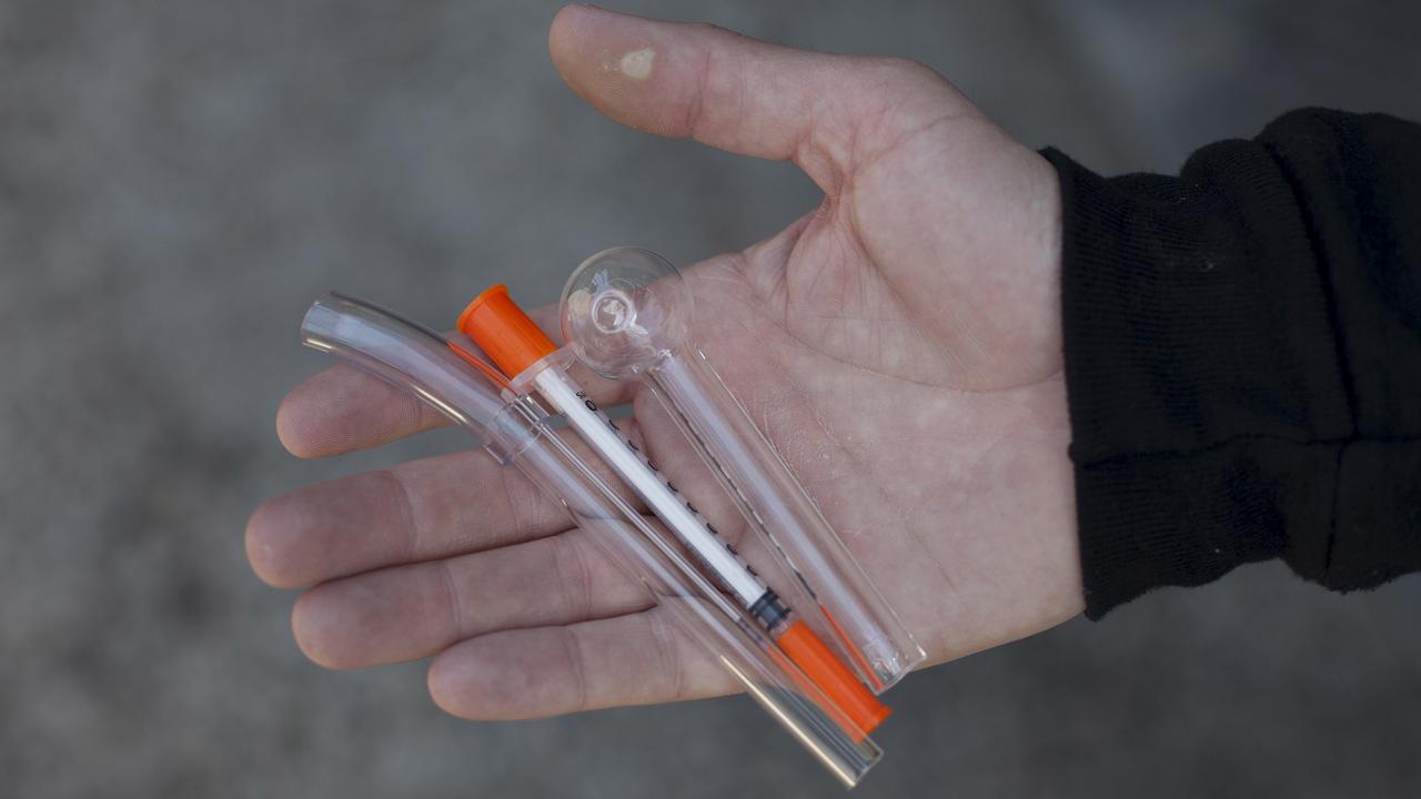 Les morts par overdose d'opiacés - l'héroïne et les antidouleurs - sont toujours plus nombreuses. [David Ryder]