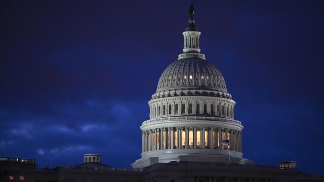 Le Capitole à Washington, photographié de nuit. [Keystone - J. Scott Applewhite]