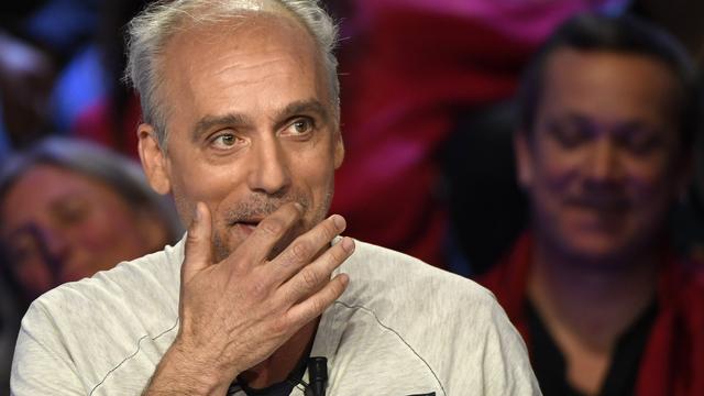 Philippe Poutou a particulièrement animé le débat de mardi soir. [EPA/LIONEL BONAVENTURE]