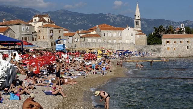 Une plage au Monténégro. [Aurimages/AFP - Philippe Roy]