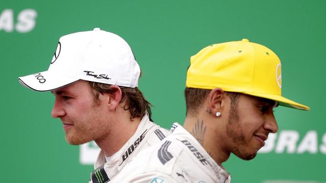 La rivalité entre Nico Rosberg et Lewis Hamilton est-elle l'une de splus marquantes de l'histoire de la F1? [Keystone - Fernando Bizerra]