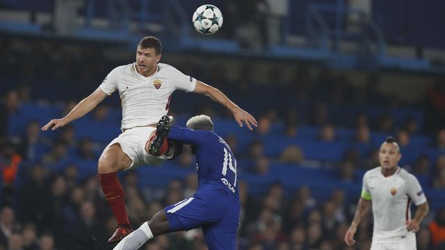 Edin Dzeko et la Roma ont ramené un point de Londres. [Keystone - Kirsty Wigglesworth]