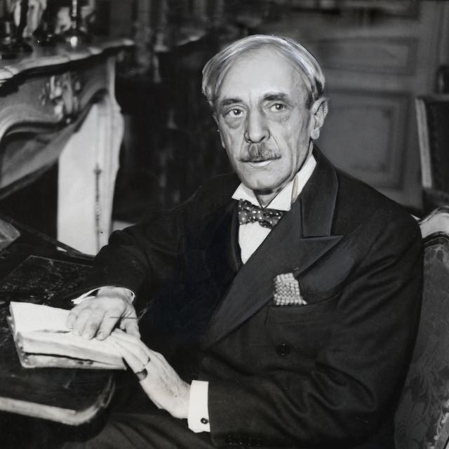 Paul Valéry à son bureau en février 1935.
Photosvintages/Photo12
AFP [AFP - Photosvintages/Photo12]