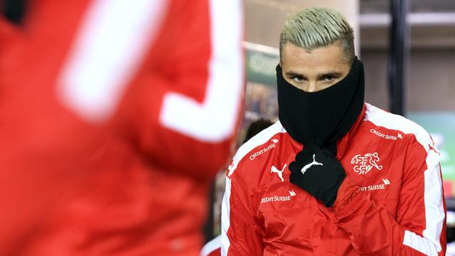 Valon Behrami, ici avec la Suisse, est à nouveau blessé. [Laurent Gillieron]