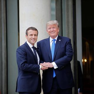 Emmanuel Macron reçoit Donald Trump. [Reuters - Stephane Mahe]