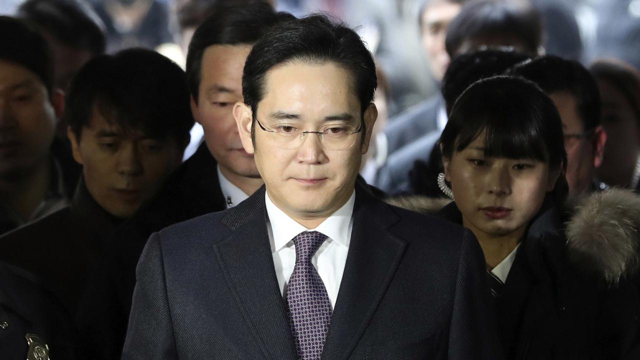 L'héritier et vice-président du groupe Samsung Lee Jae-Yong avait été arrêté le 17 février 2017. [Keystone - Lee Jin-man]