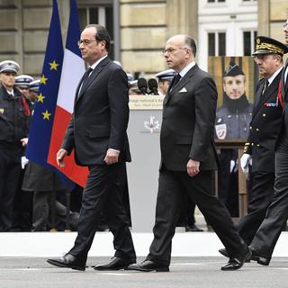 François Hollande a mené la cérémonie à la préfecture de Paris. [AFP - Bertrand Guay]