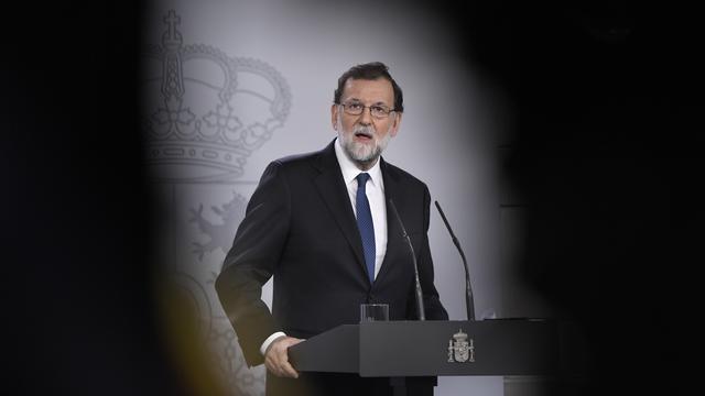 Le Premier ministre espagnol Mariano Rajoy lors d'une conférence de presse après le conseil des ministres samedi 21 octobre. [AFP - Gabriel Bouys]