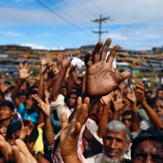 La communauté musulmane des Rohingyas, dont 600'000 membres ont fui la répression en Birmanie depuis fin août (ici un camp au Bangladesh en septembre 2017), est la plus importante minorité apatride. [Reuters - Danish Siddiqui]