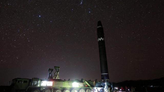 Vue du missile balistique intercontinental Hwasong 15 lancé mercredi par la Corée du Nord. [KCNA]