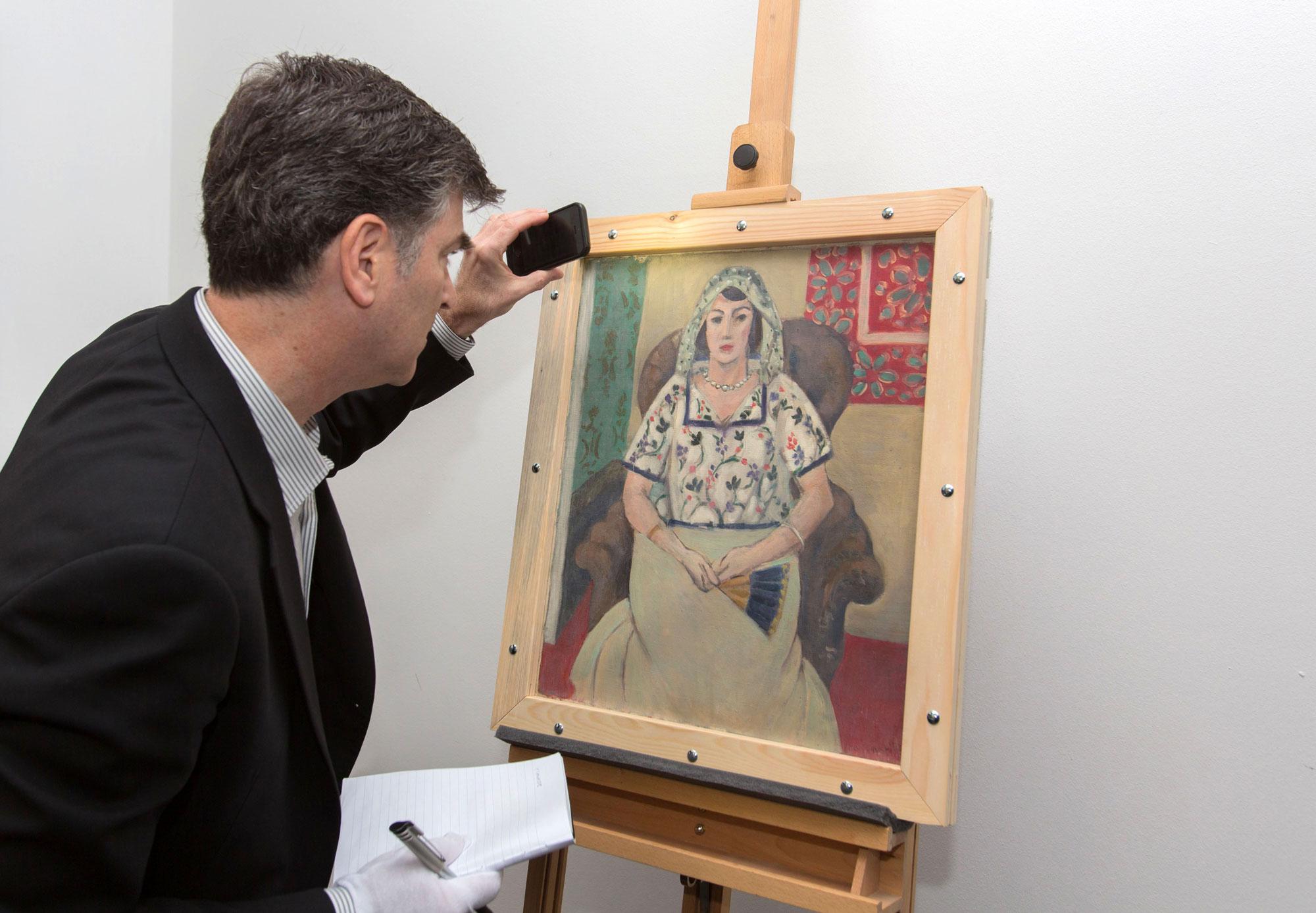 "La Femme assise", d'Henri Matisse, faisait partie du trésor Gurlitt. La toile a été restituée à ses héritiers. [AFP - Wolf Heider-Sawall]