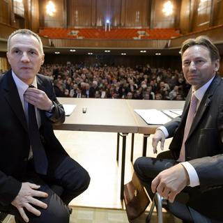 les conseillers d'Etat neuchâtelois Laurent Kurth (PS) et Alain Ribaux (PLR).