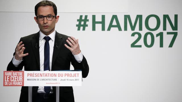 Benoît Hamon parle d'un "jeu morbide" après la défection de Manuel Valls. [Gonzalo Fuentes]