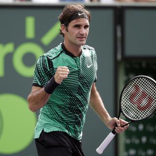 Roger Federer affrontait pour la première fois le jeune Américain. [Lynne Sladky]