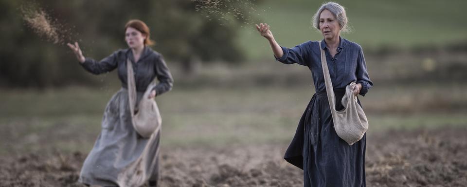 Les Gardiennes, un film de Xavier Beauvois avec Nathalie Baye et Iris Bry. [Les films du Worso / Rita Productions - Guy Ferrandis]