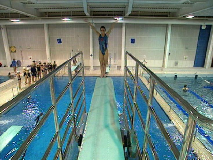 Entraînement au plongeon à Genève en 2001. [RTS]