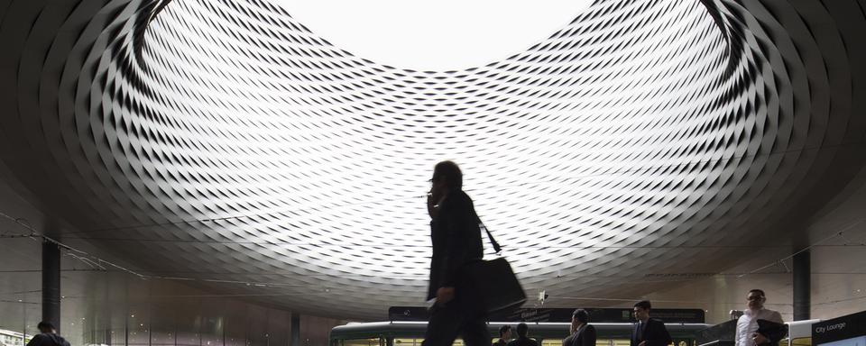 Le nouveau complexe de halles, pour la tenue des foires à Bâle, a ouvert en 2013. [Keystone - Gaëtan Bally]