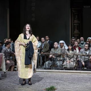 Alexandra Deshorties dans le rôle titre de "Norma" de Vincenzo Bellini sur la scène de l'Opéra des Nations à Genève en juin 2017. [GTG - Carole Parodi]