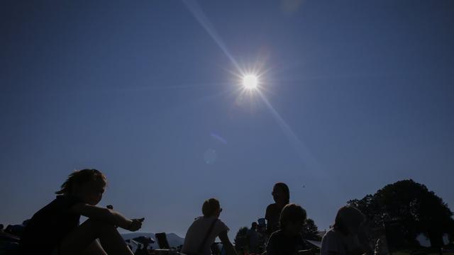 Un rassemblement d'observation de l'éclipse solaire à Rabun Gap, dans l'Etat de Géorgie. [EPA - Erik S. Lesser]