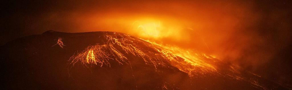 Le dossier sur les volcans de RTS Découverte [© Keystone - Jaime Echeverria]