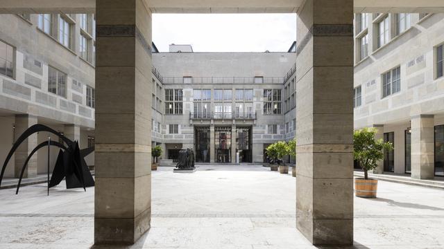 L'entrée du Musée des Beaux-Arts de Bâle. [Keystone - Gaetan Bally]