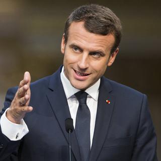 Le président français Emmanuel Macron semble bien parti pour obtenir une majorité au Parlement. [EPA/ALEXANDER ZEMLIANICHENKO]