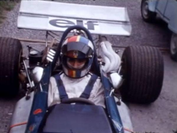 Le pilote automobile François Cevert sur sa Tecno F2 à Ollons - Villars en 1971. [RTS]