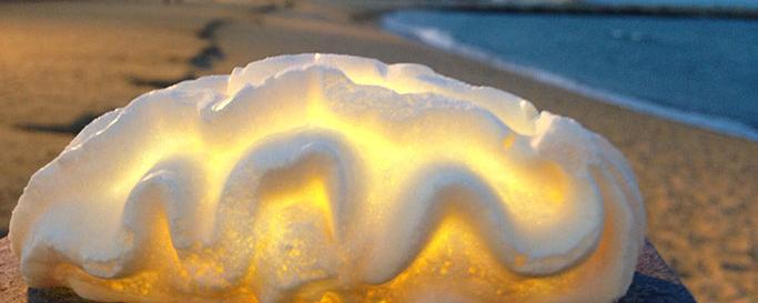 Un peu de repos pour la meringue lumineuse, à Barcelone. [kami-ln.com - Camille von Deschwanden﻿]