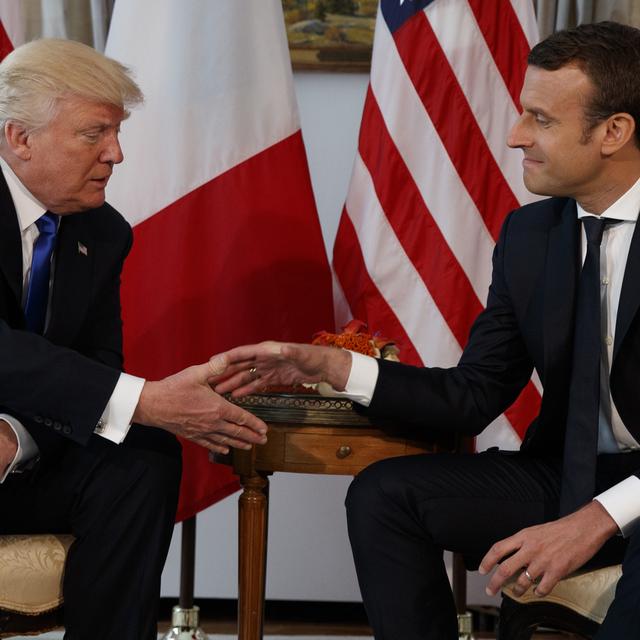 Donald Trump et Emmanuel Macron célébreront ensemble la Fête nationale française à Paris. [Keystone - Evan Vucci]